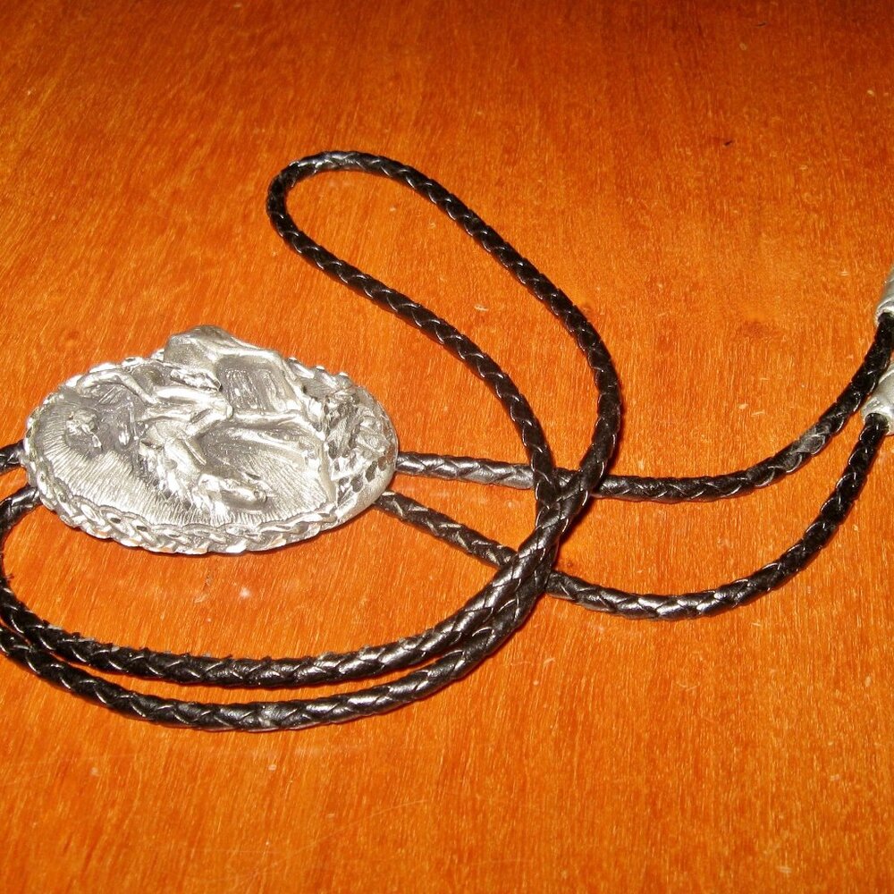 Vintage Bolo Tie End of Trail Western Warrior Image w Adjustable Cord - Picture 8 of 13